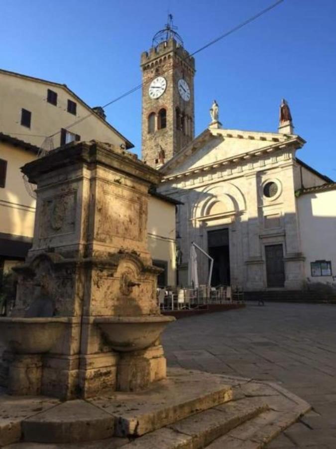 Ferienwohnung Attico Casa Via Rocca Sole Poggibonsi Exterior foto