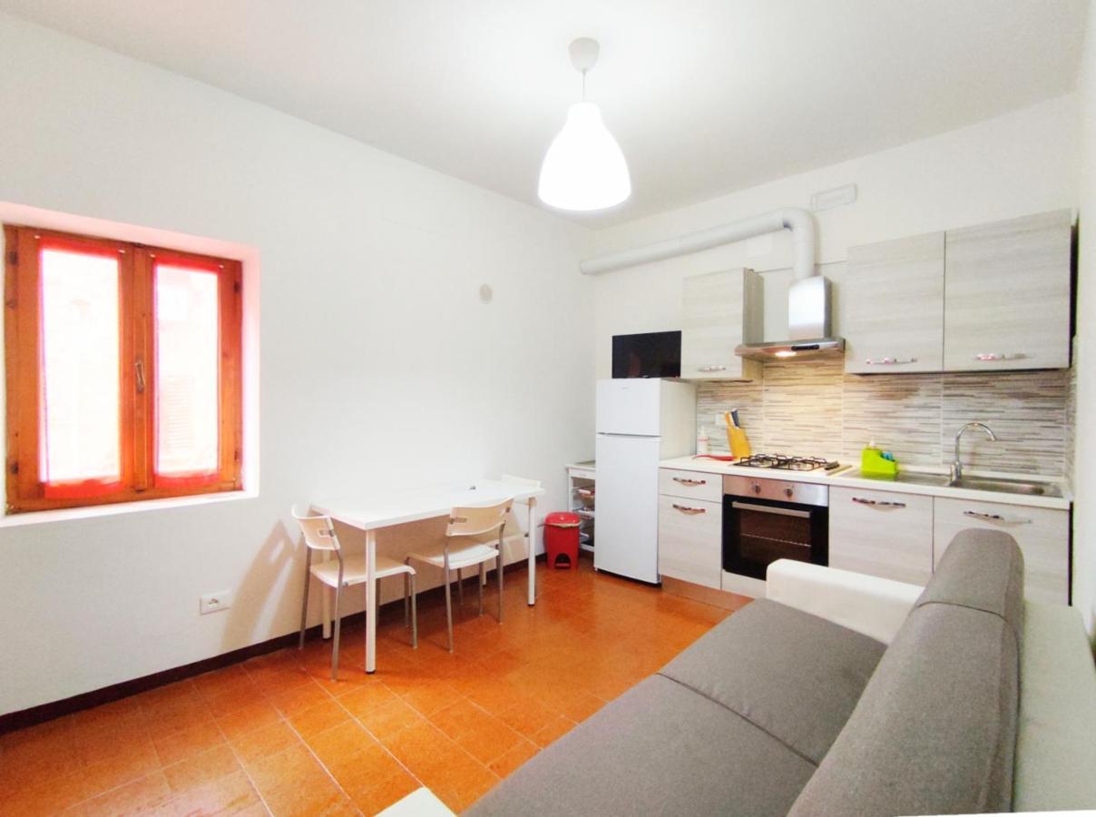 Ferienwohnung Attico Casa Via Rocca Sole Poggibonsi Exterior foto